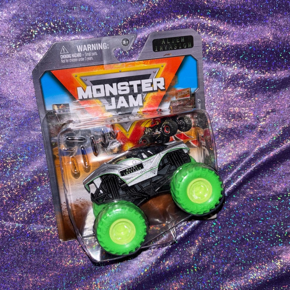 Monster Jam Alien Invasion